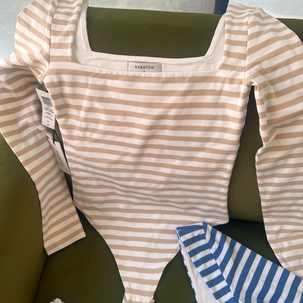 COPY - Aritzia Contour Long Sleeve Boatneck Bodysuit Size Small Beige Striped